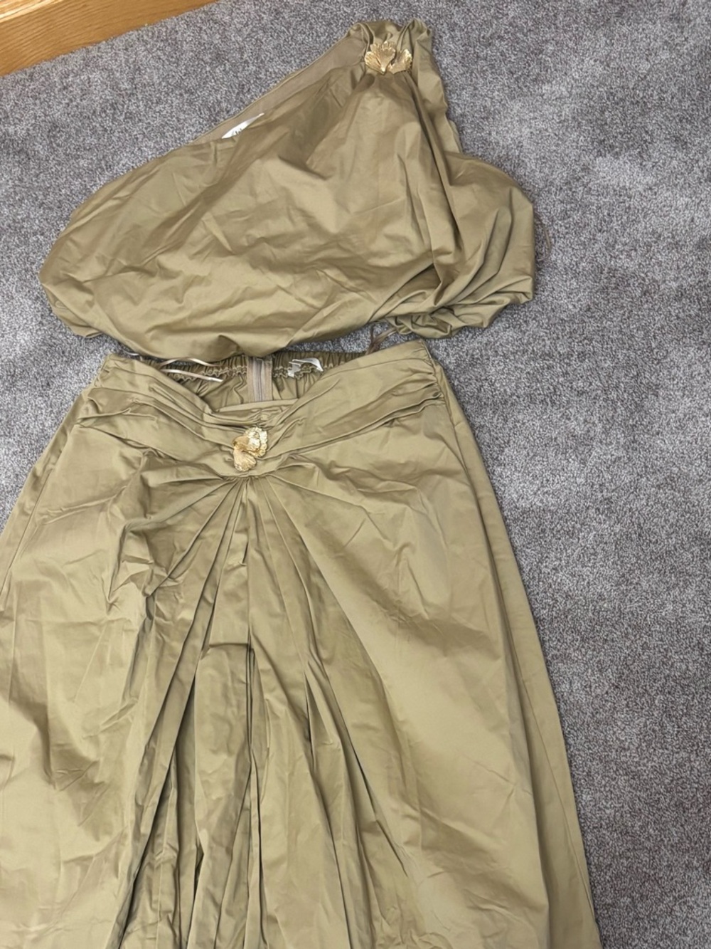 Lalavon Large Shirring Maxi Skirt & One Shoulder Bubble Hem Top